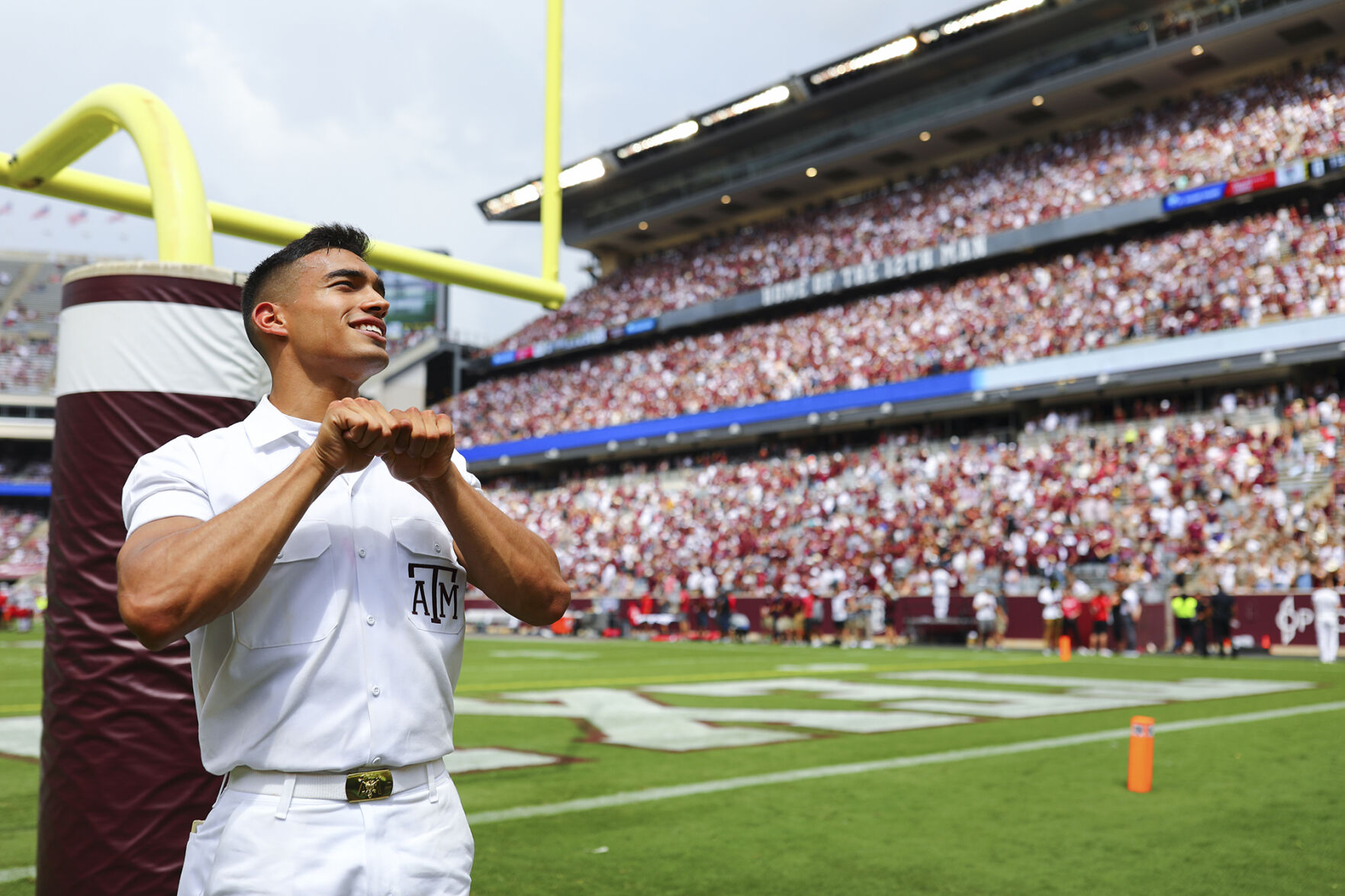 Yell Leaders
